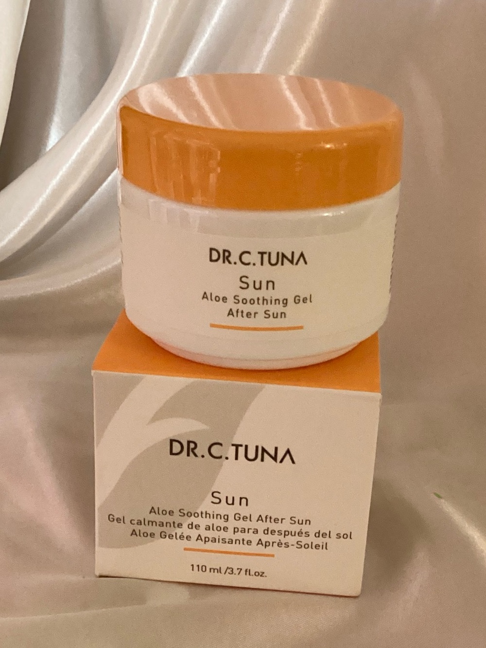 Farmasi Dr. C. Tuna Sun Aloe Soothing Gel - White and Orange
